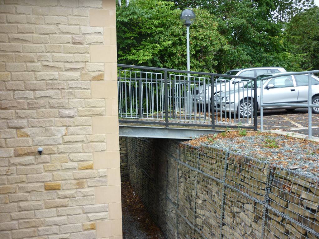 Retaining Wall and Driveway